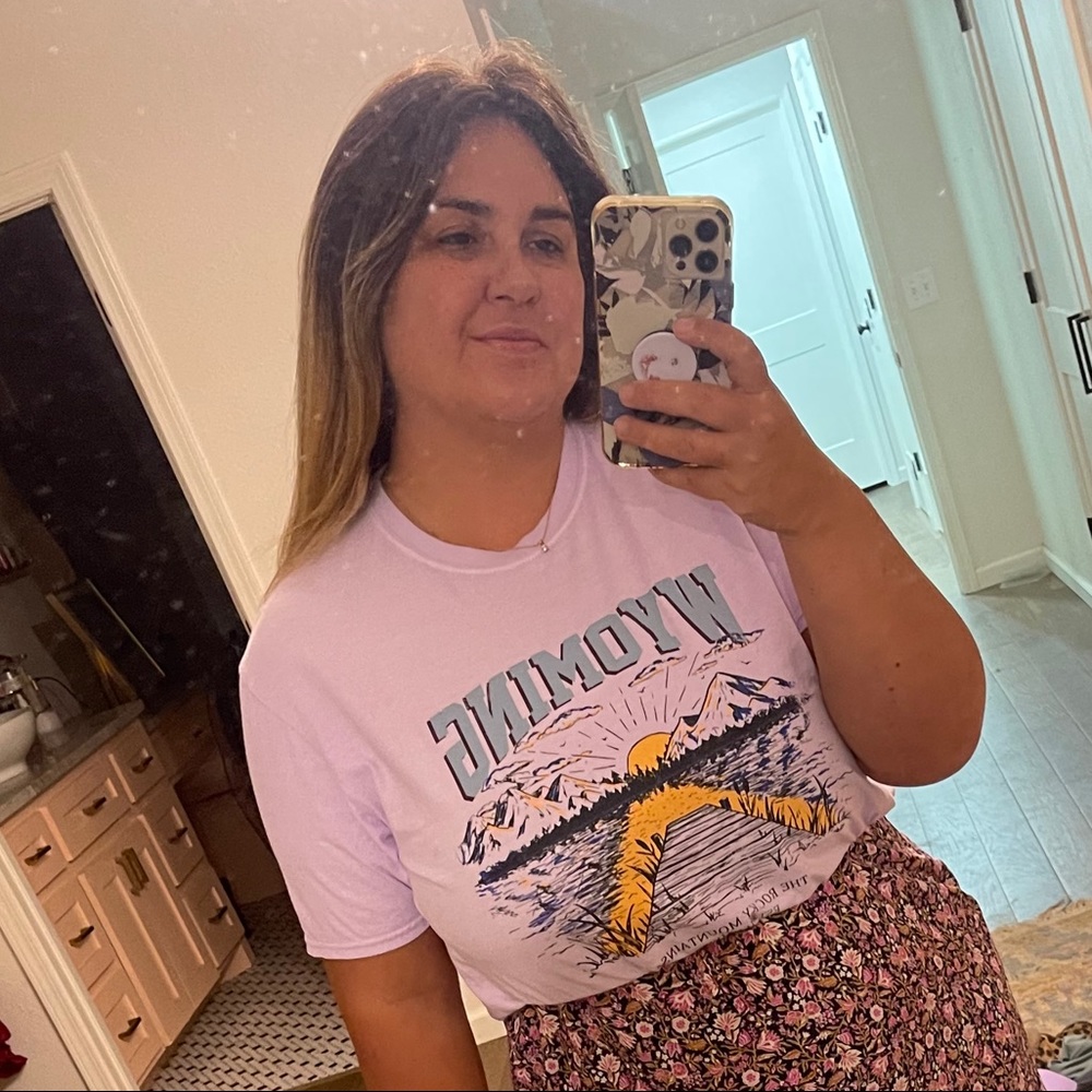 WYOMING WESTERN TEE